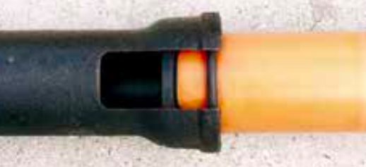 KGUG přechod litina:PVC detail zapojení